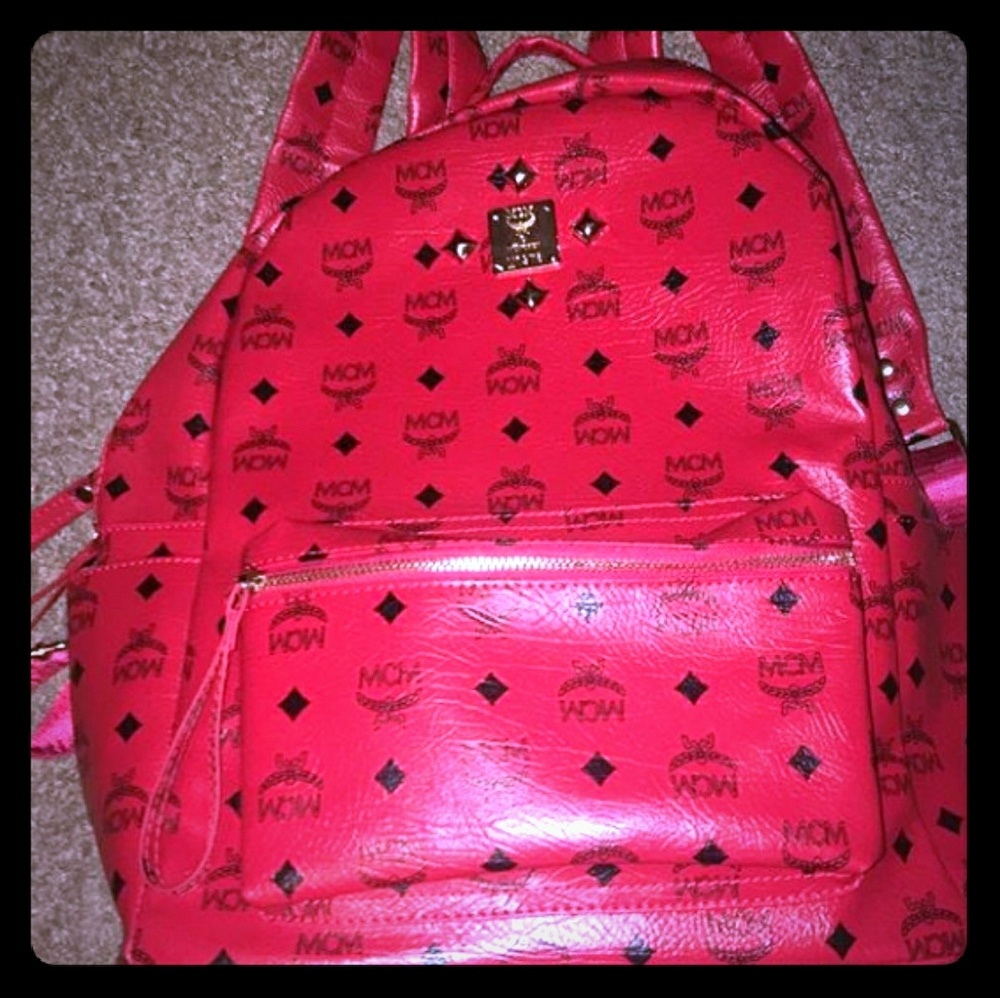 Mcm backpack - Picture 1 of 3